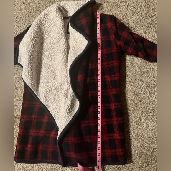 Abercrombie & Fitch, Sherpa lined, draped jacket. - Picture 5 of 6